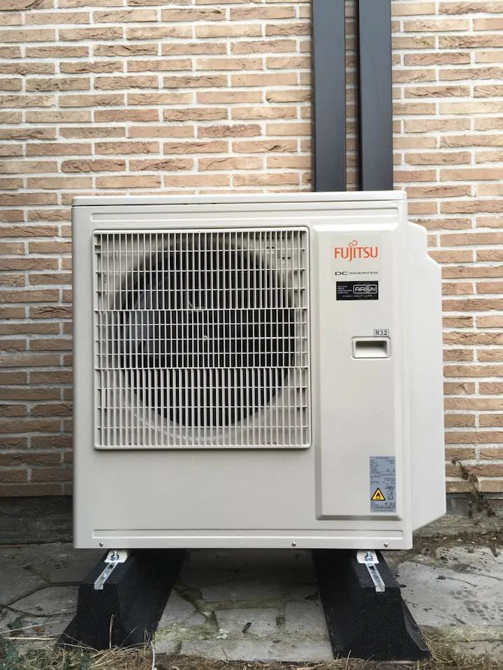 Warmtepomp buitenunit airon